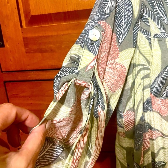 NWT Ruby Road Top - Medium - Picture 5 of 8